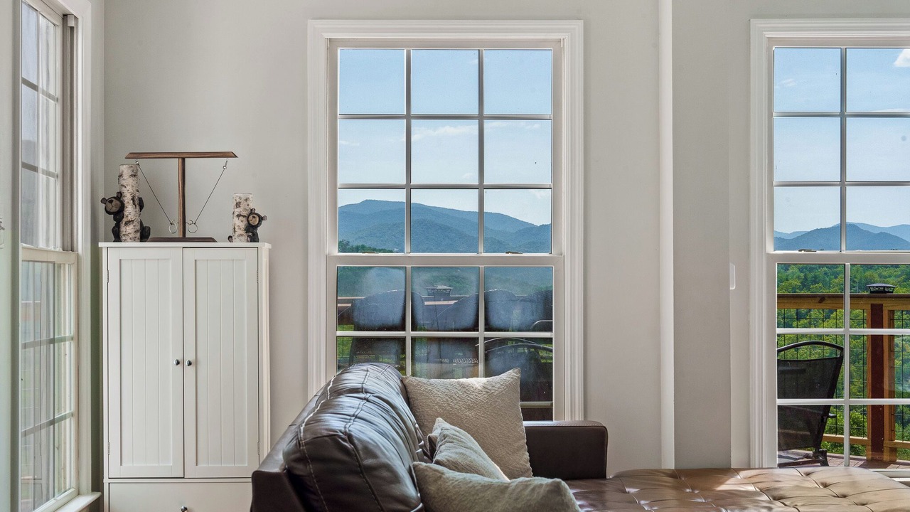 Photo of Livingroom in Sylva