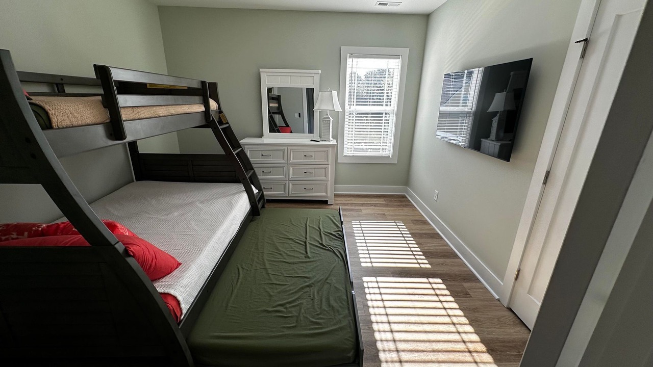 Photo of Bedroom in Tranquil Harbour