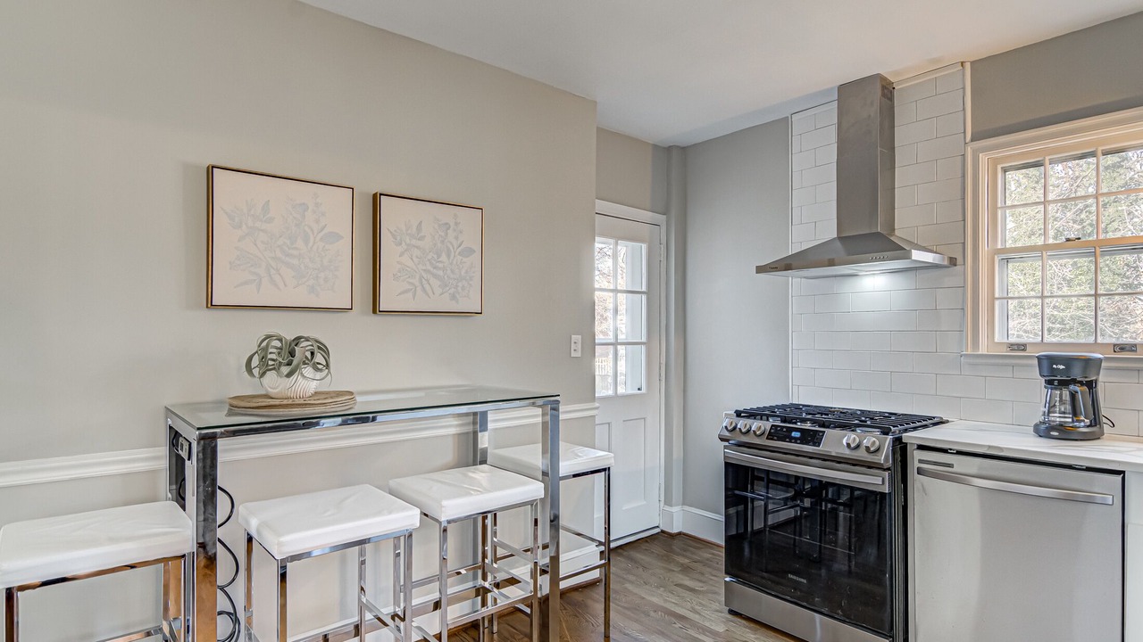 Photo of Kitchen in Lindley Park