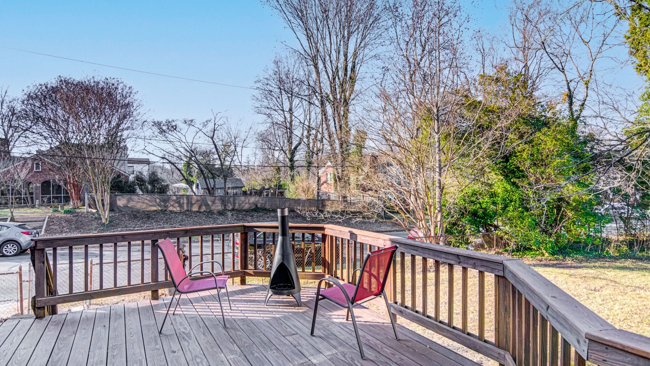 Photo of Outdoor in Lindley Park