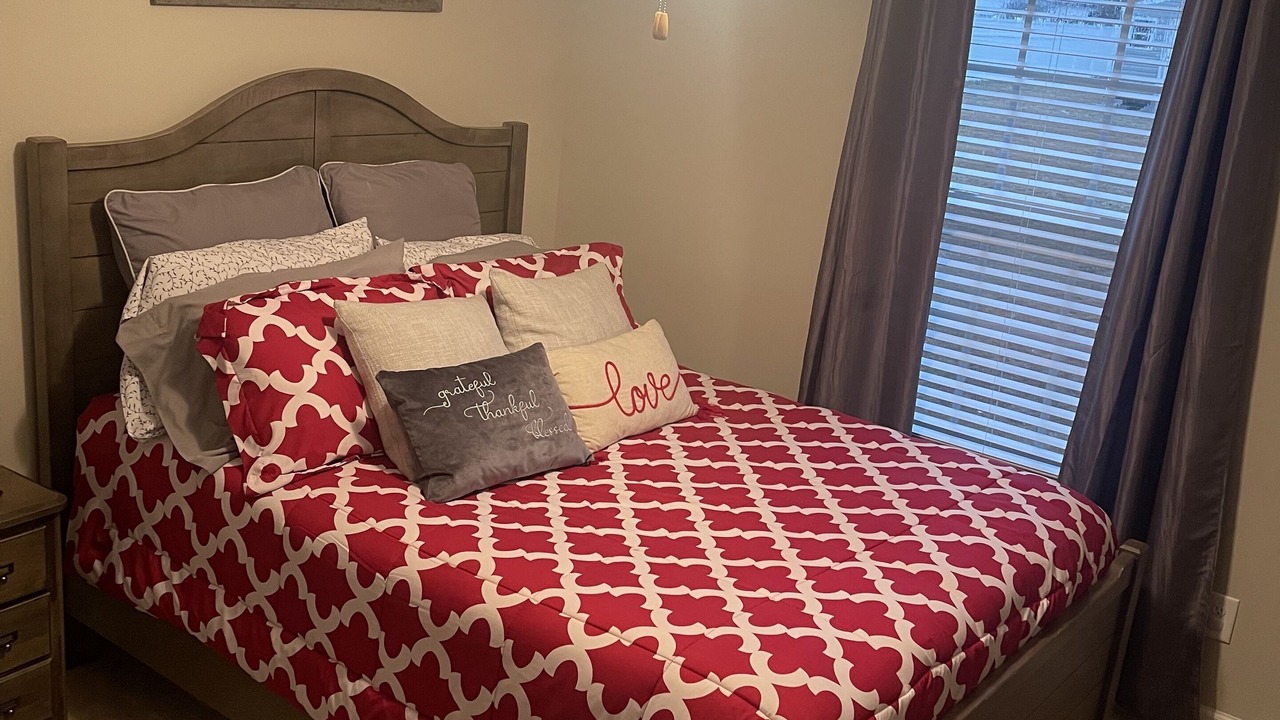 Photo of Bedroom in Pinebluff