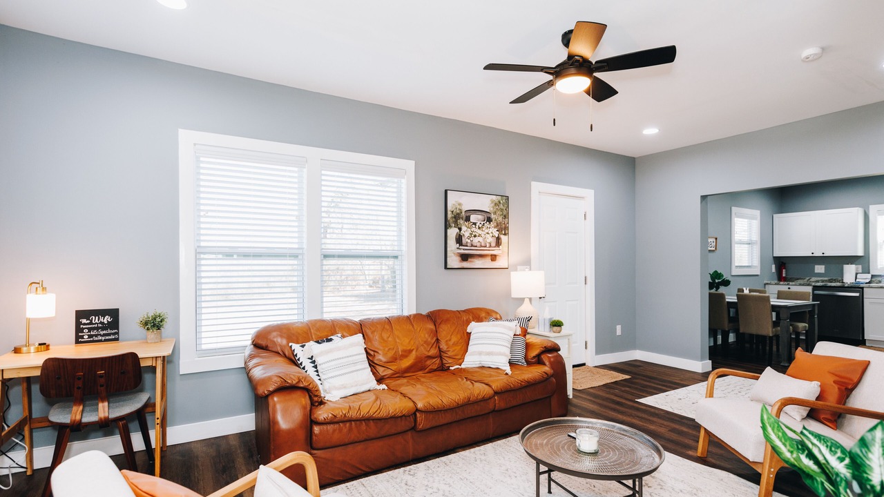 Photo of Livingroom in Monroe