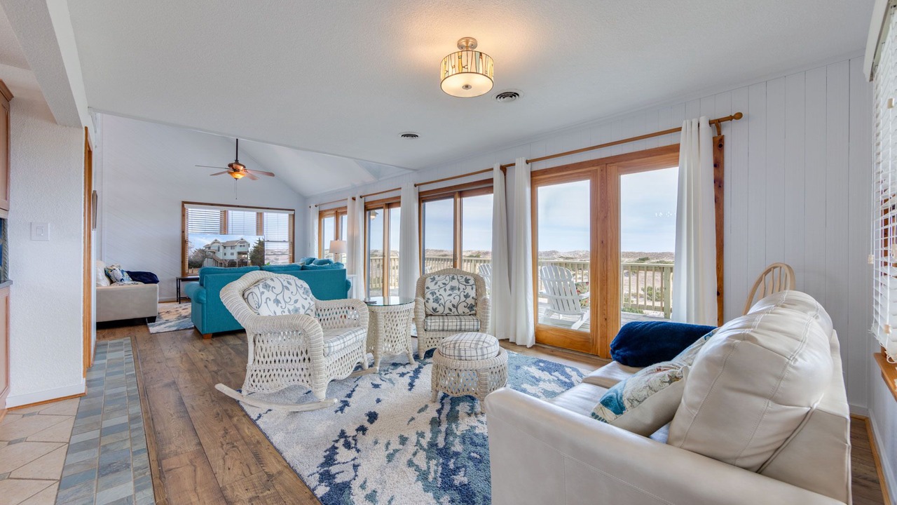 Photo of Livingroom in Farrow Shores