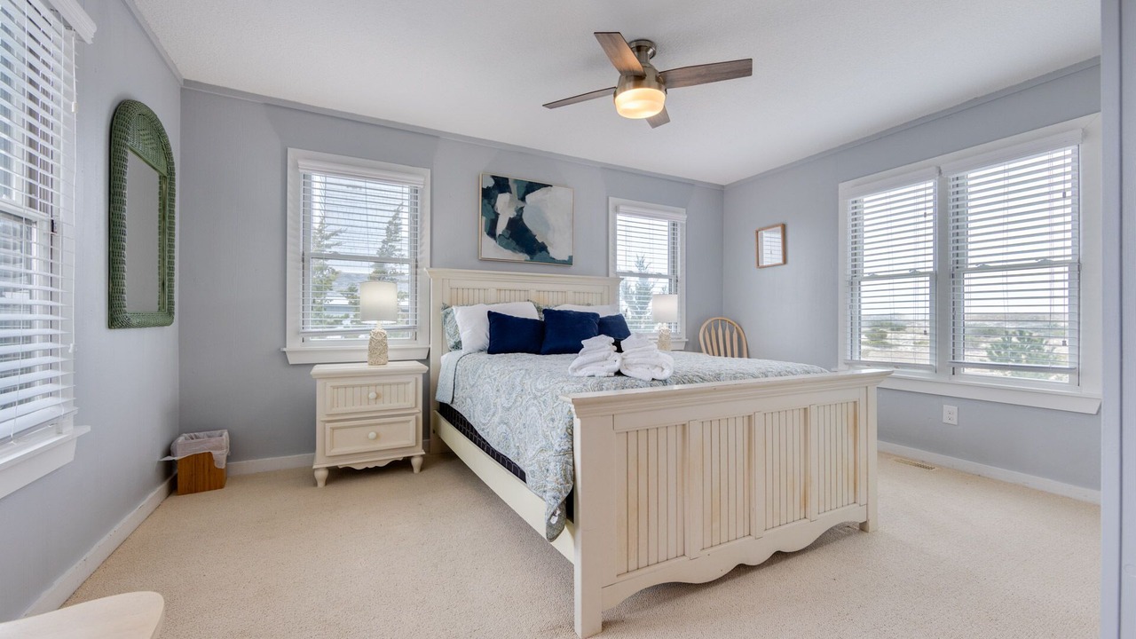 Photo of Bedroom in Farrow Shores
