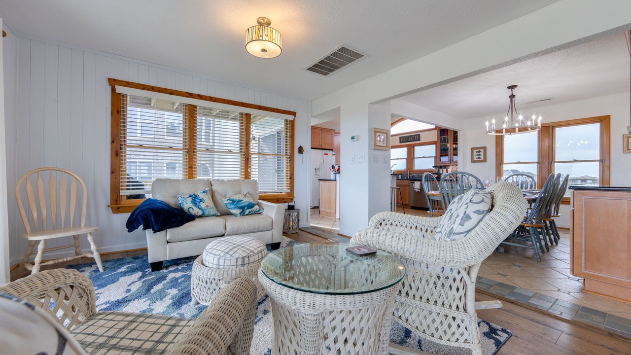 Photo of Livingroom in Farrow Shores