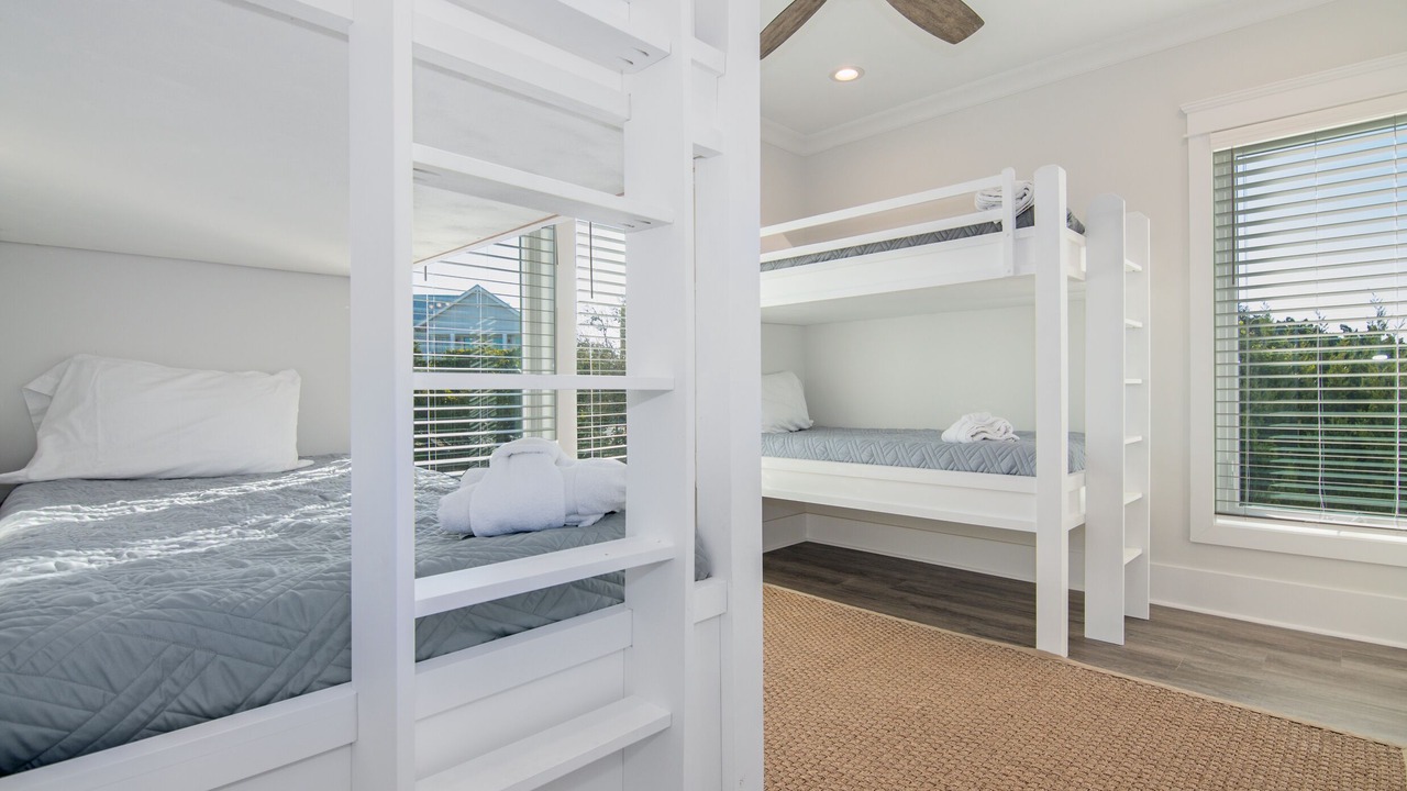 Photo of Bedroom in Bald Head Island