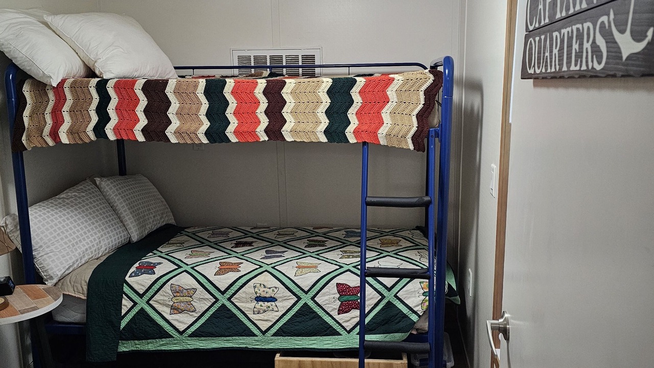 Photo of Bedroom in Supply