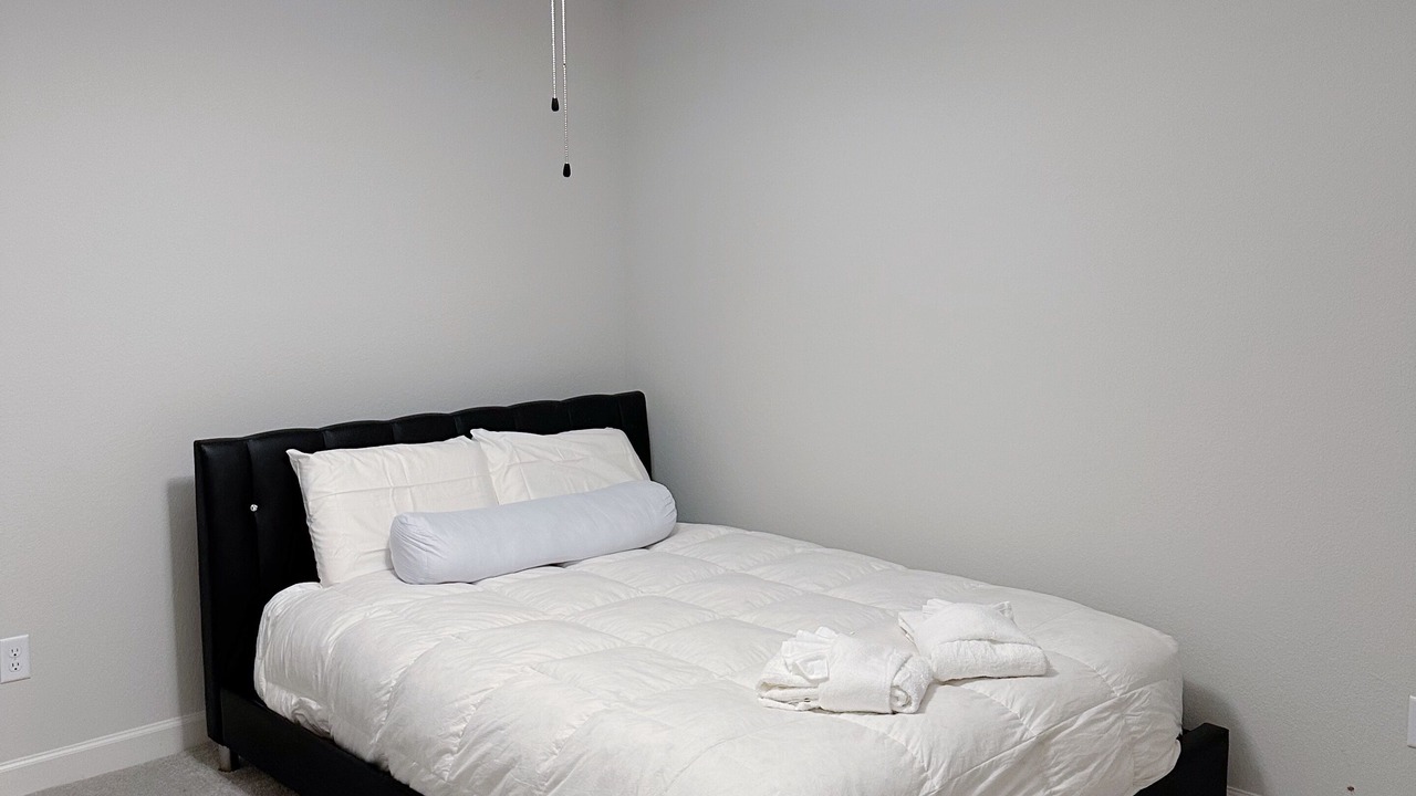 Photo of Bedroom in Elizabeth City