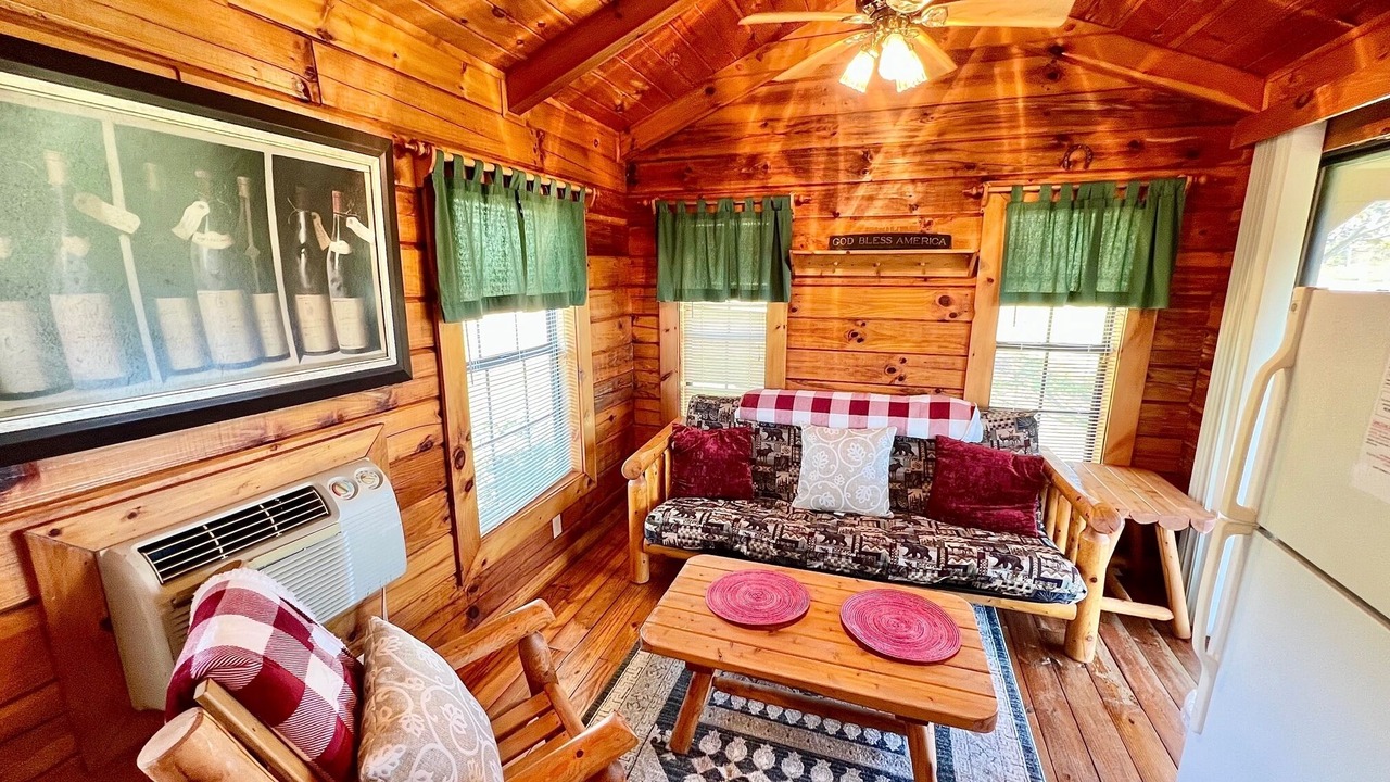 Photo of Livingroom in Fleetwood