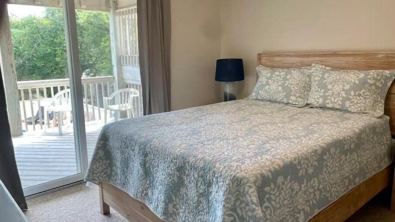 Photo of Bedroom in Sea Scape