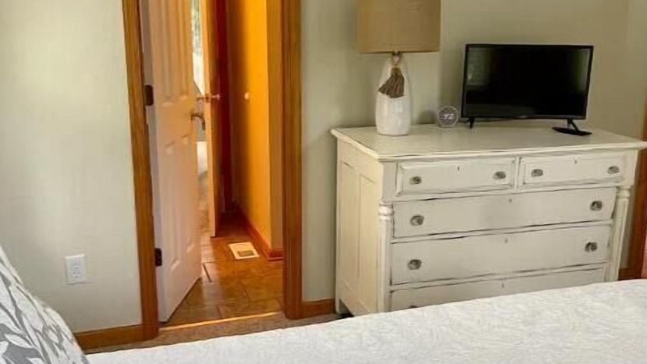 Photo of Bedroom in Sea Scape