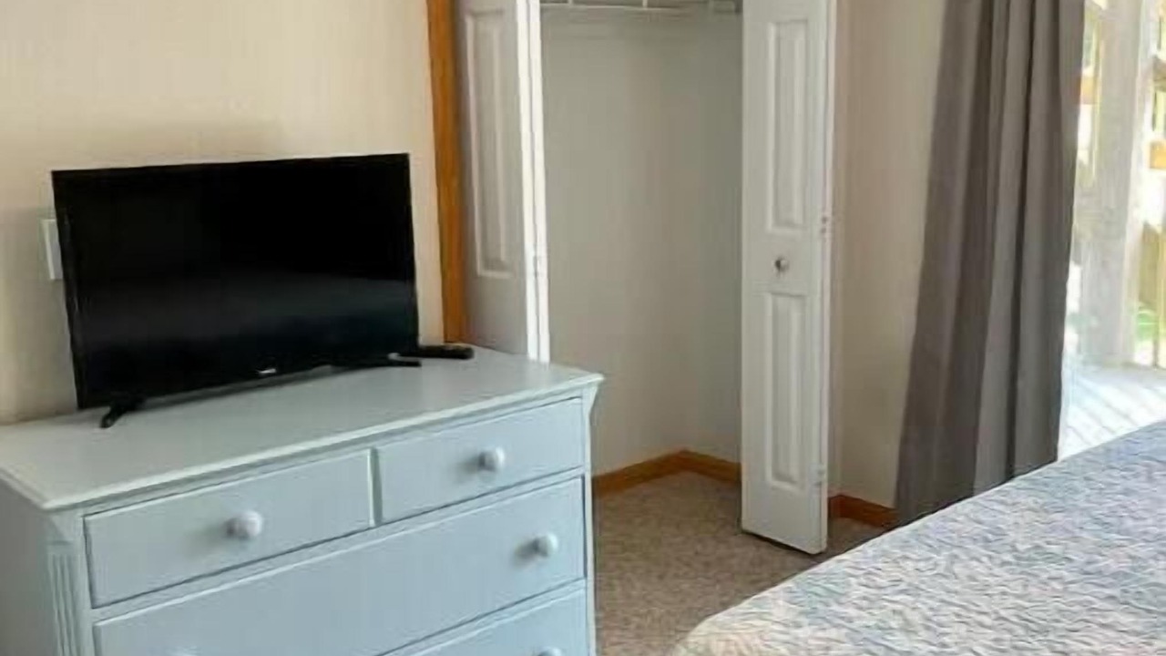 Photo of Bedroom in Sea Scape