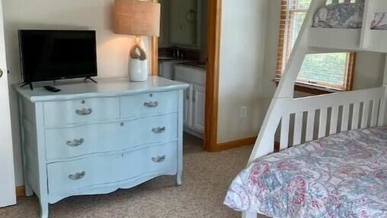 Photo of Bedroom in Sea Scape