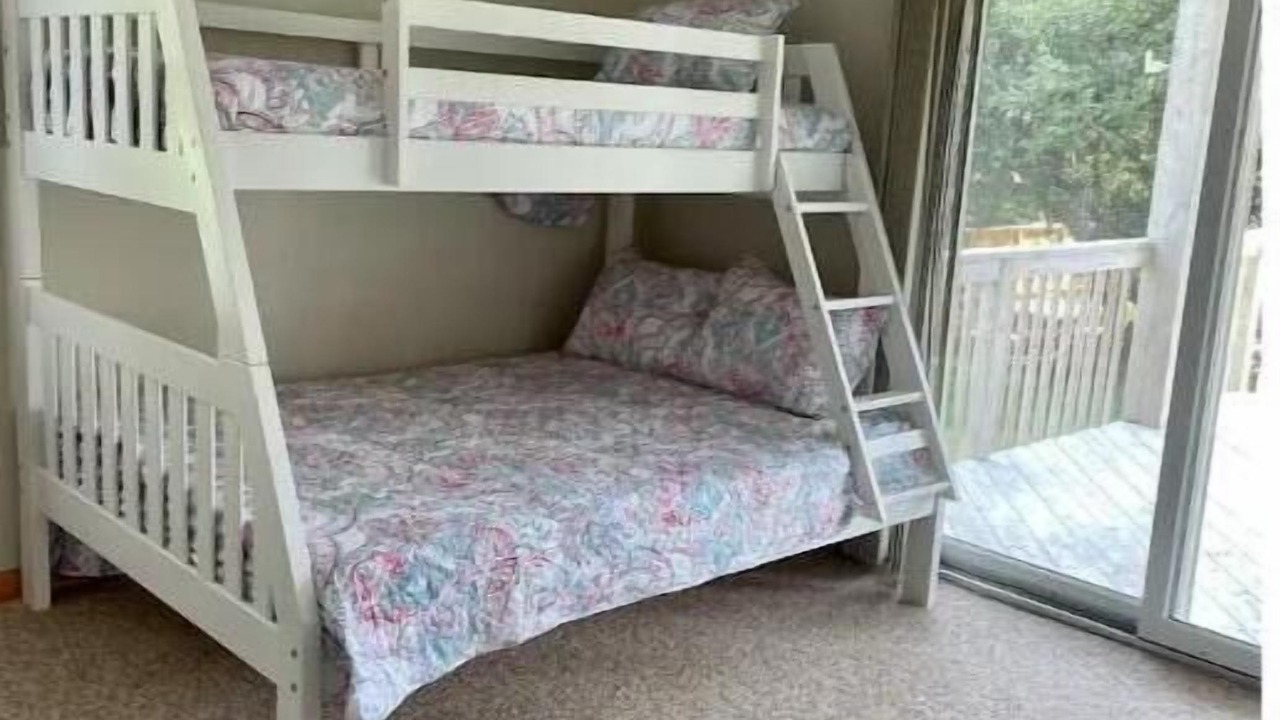 Photo of Bedroom in Sea Scape