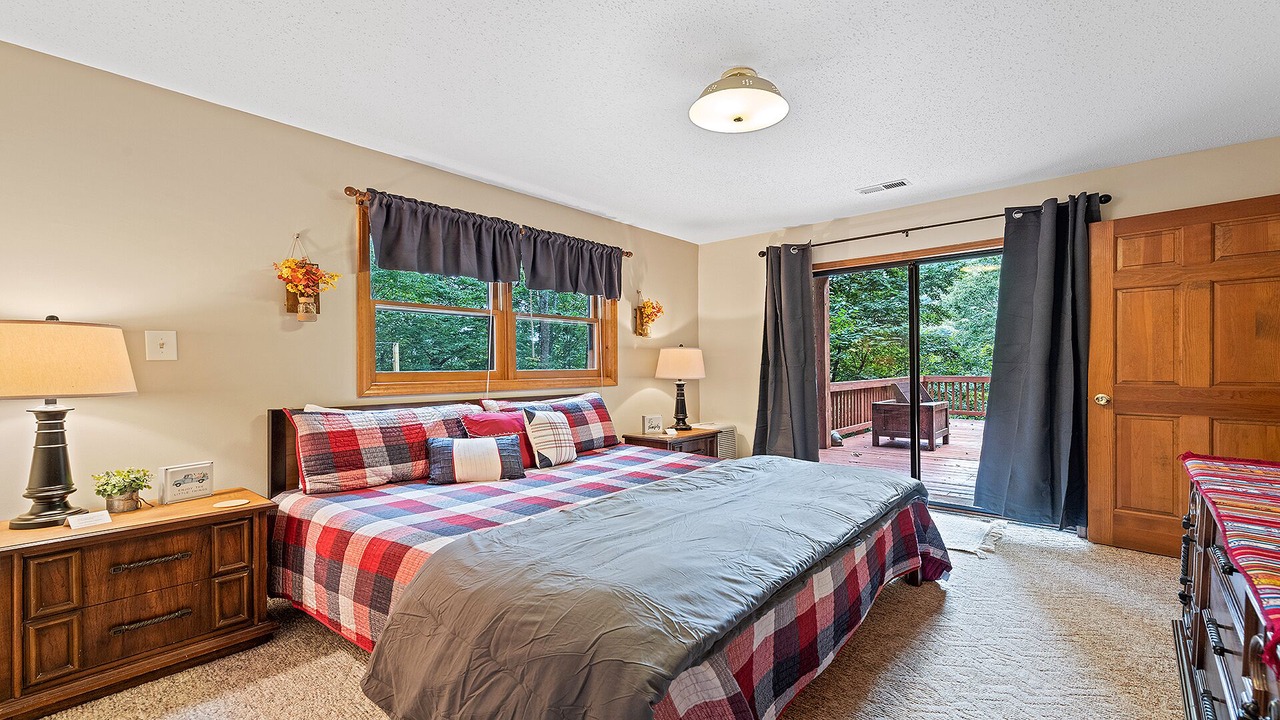 Photo of Bedroom in Maggie Valley