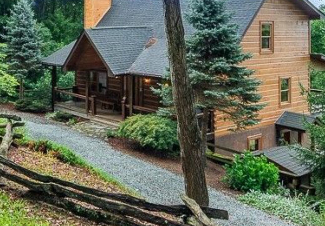 Photo of Outdoor in Boone