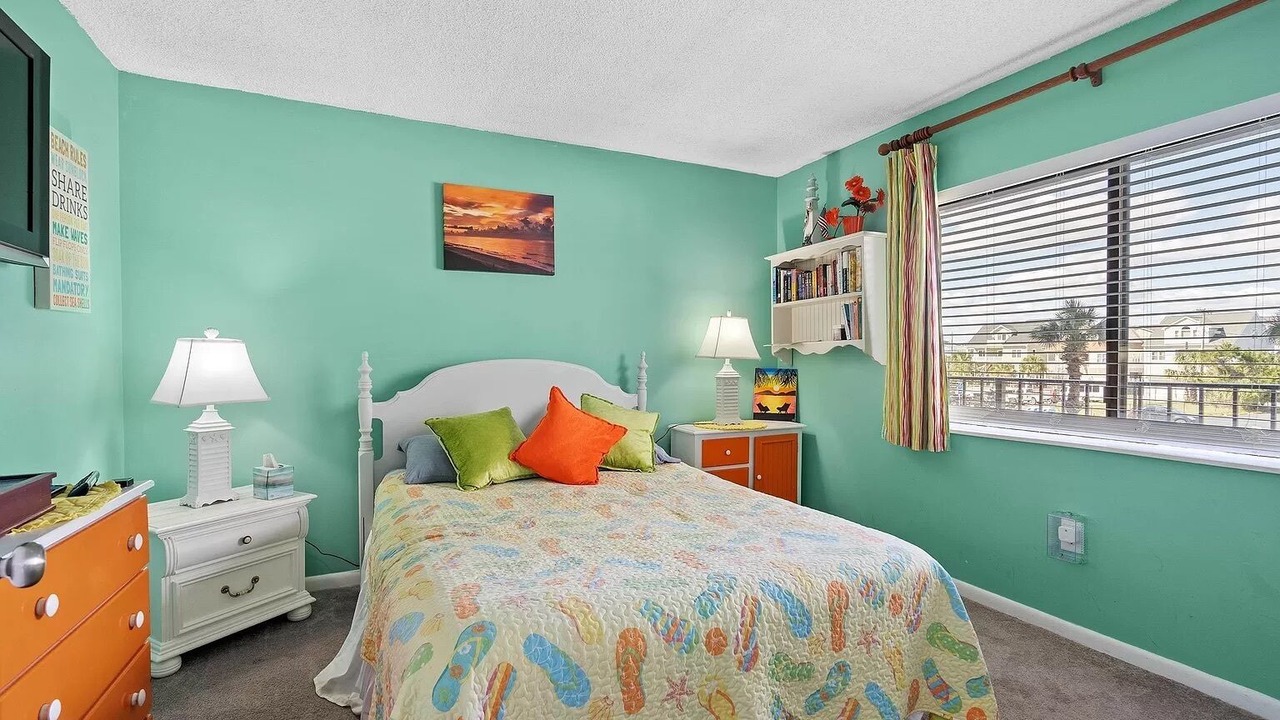 Photo of Bedroom in Ash