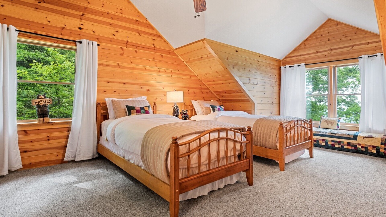Photo of Bedroom in Maggie Valley