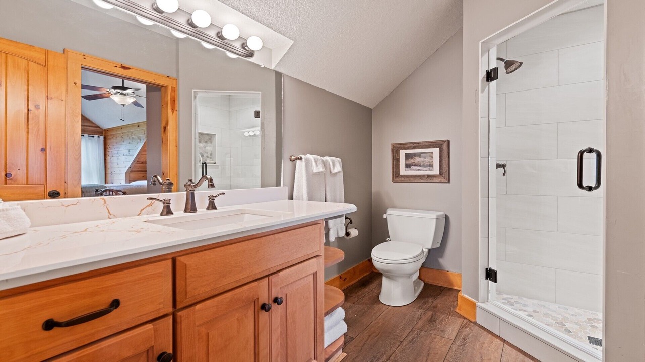 Photo of Bathroom in Maggie Valley