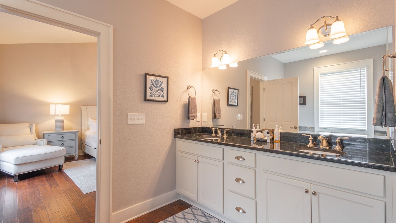 Photo of Bathroom in Bear Lake Reserve