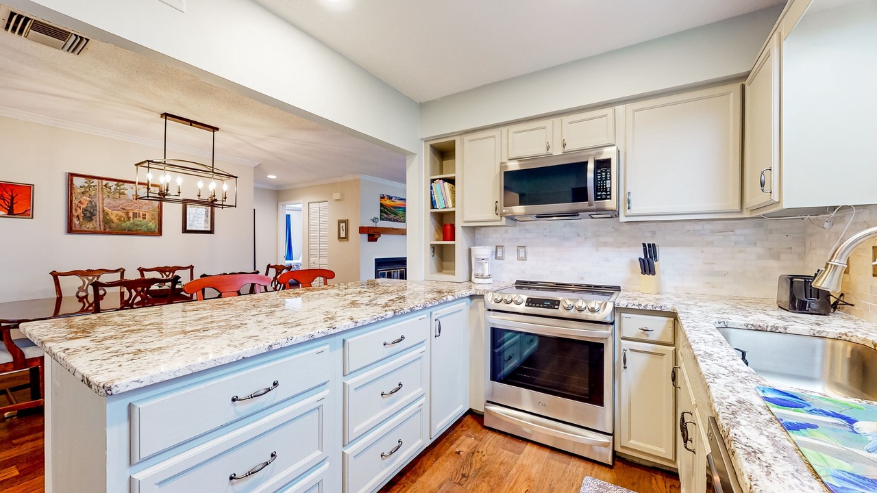 Photo of Kitchen in Lake Junaluska