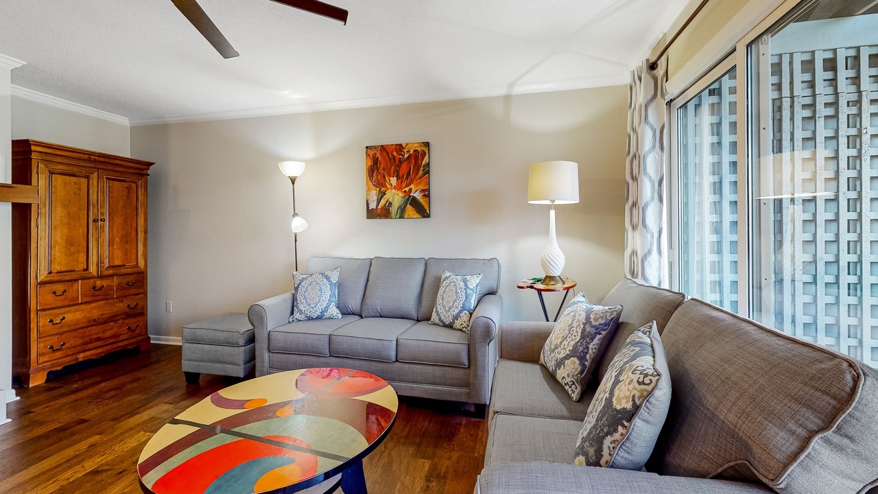 Photo of Livingroom in Lake Junaluska