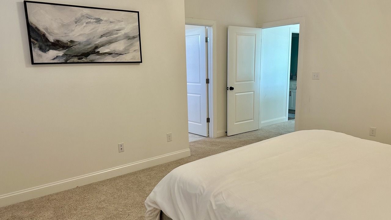 Photo of Bedroom in Garner