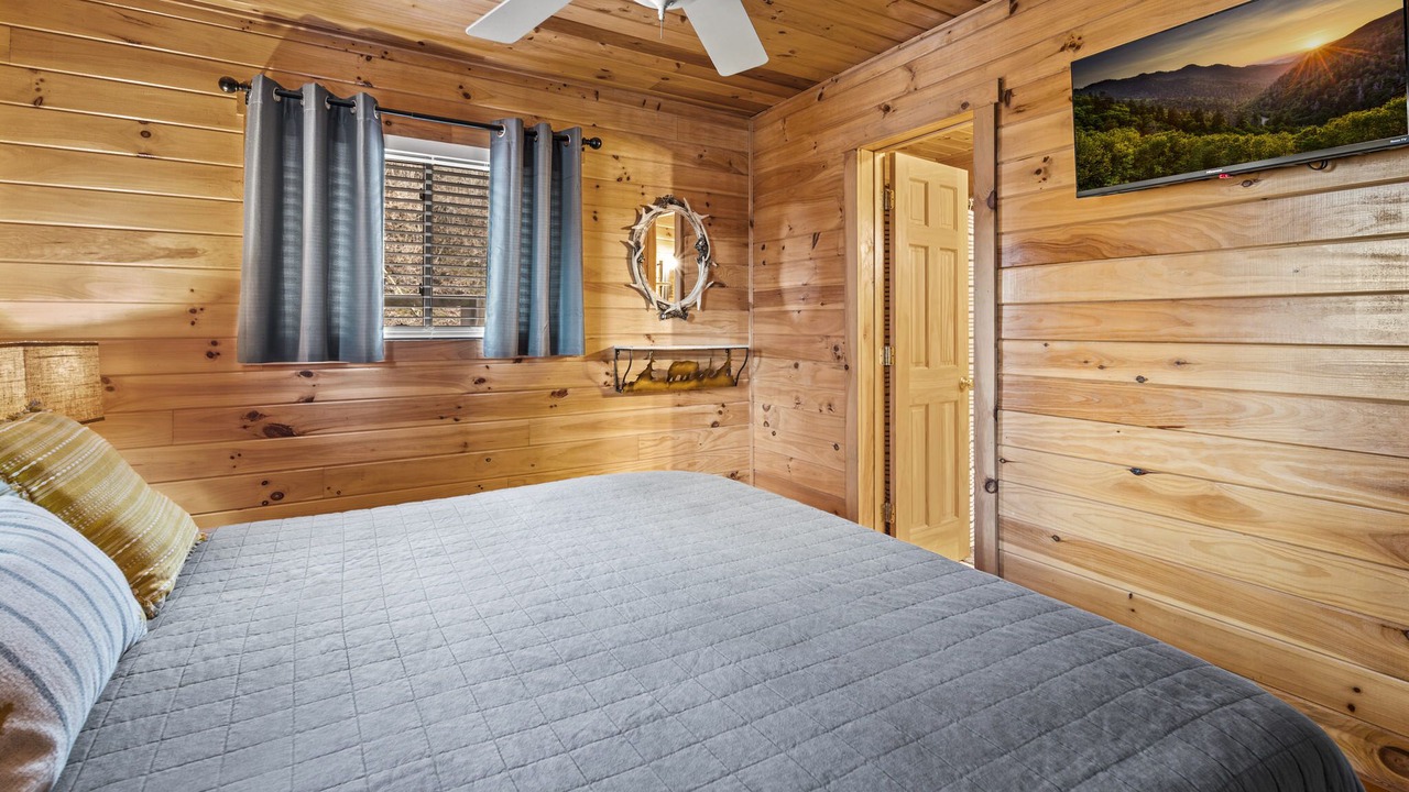 Photo of Bedroom in Bryson City