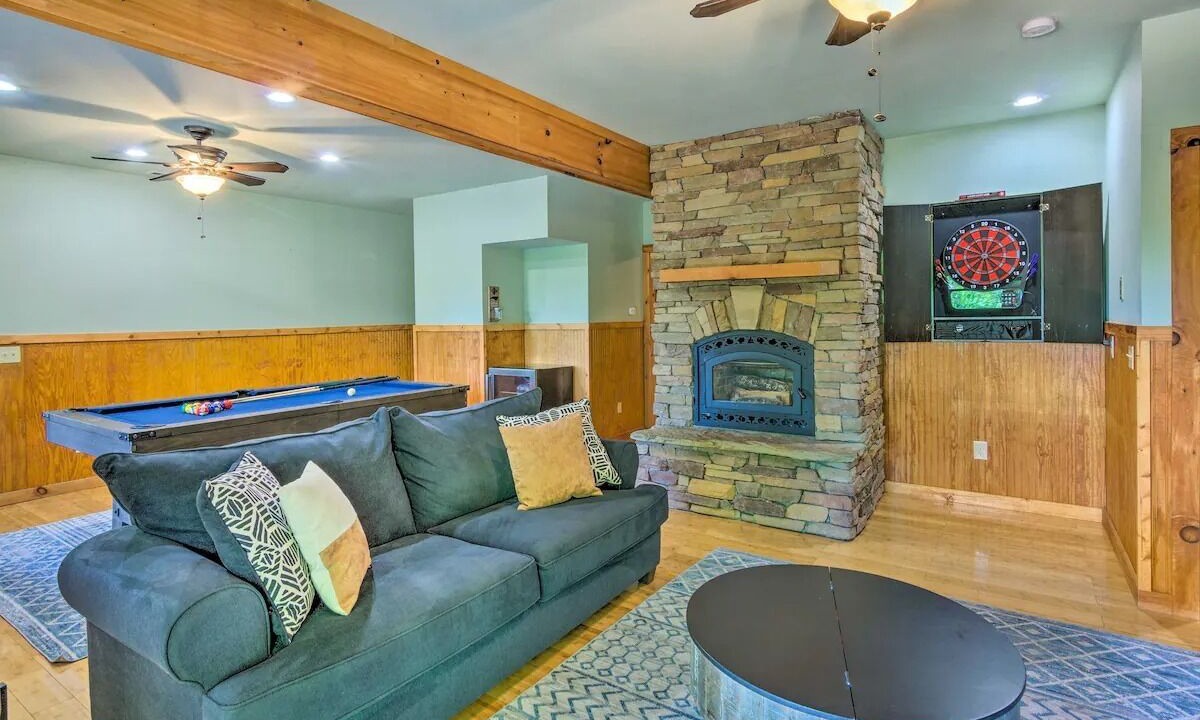 Photo of Livingroom in Vein Mountain