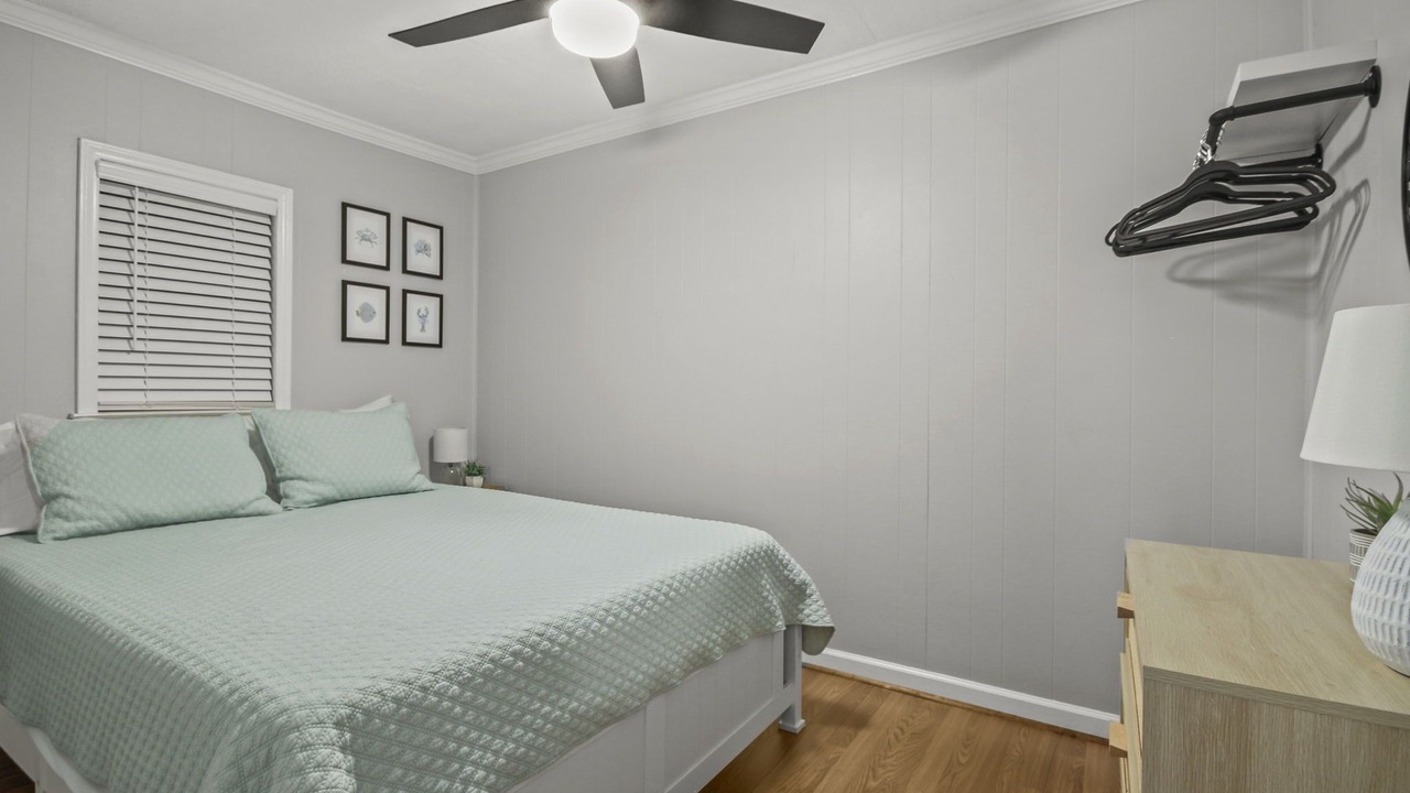 Photo of Bedroom in Surfside Beach