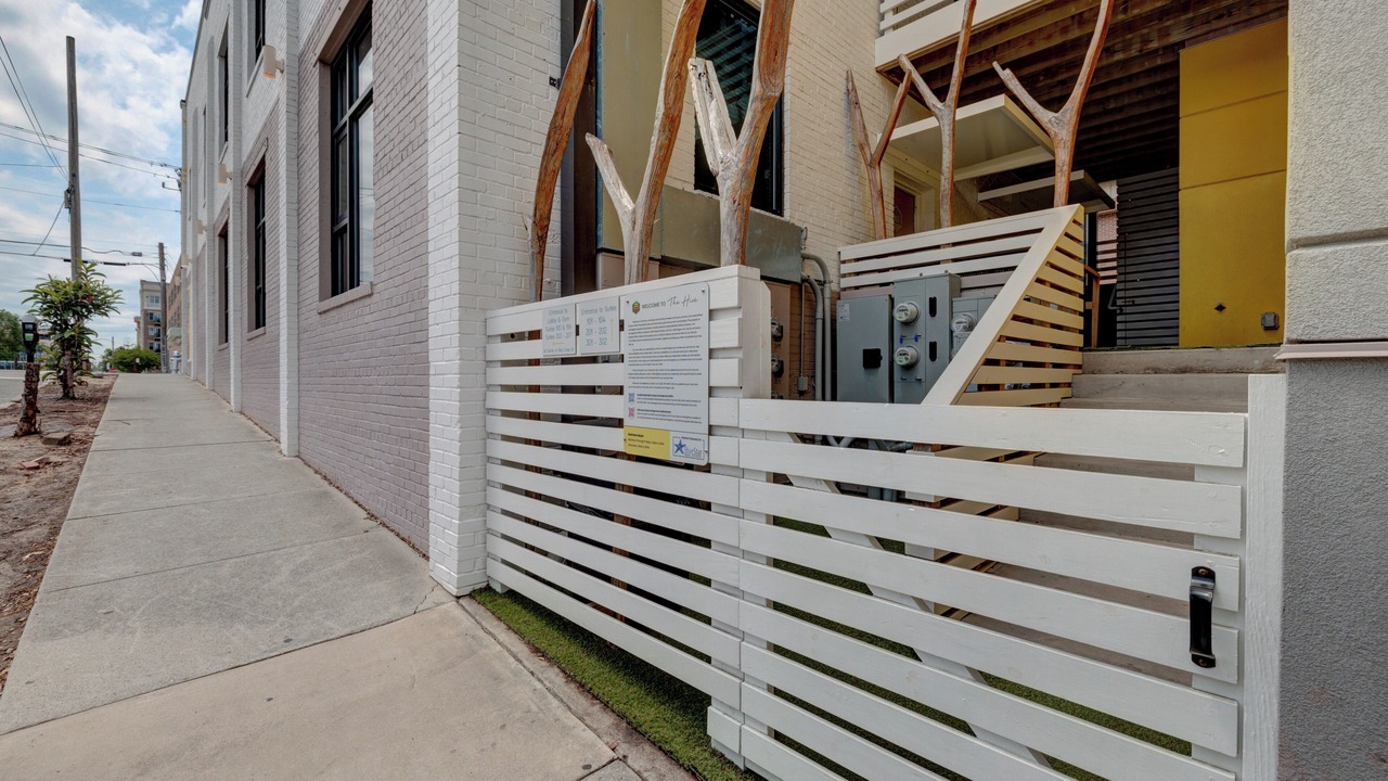 Photo of Outdoor in River District
