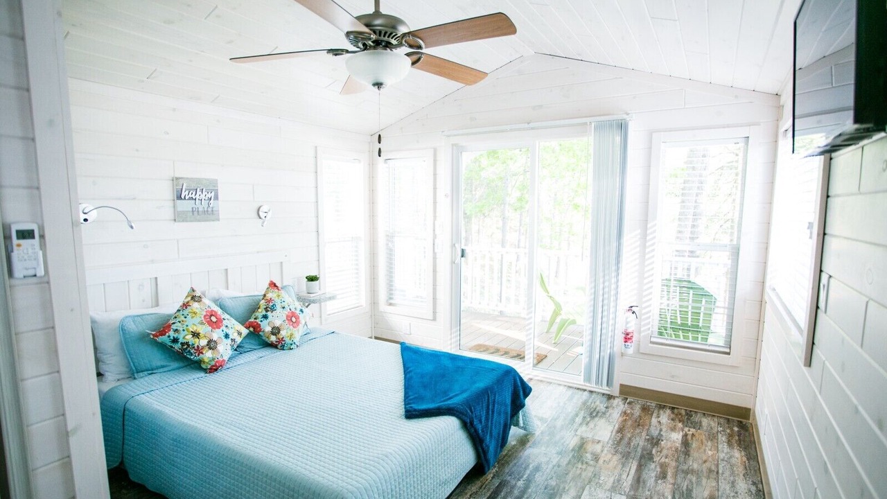 Photo of Bedroom in Steele Creek