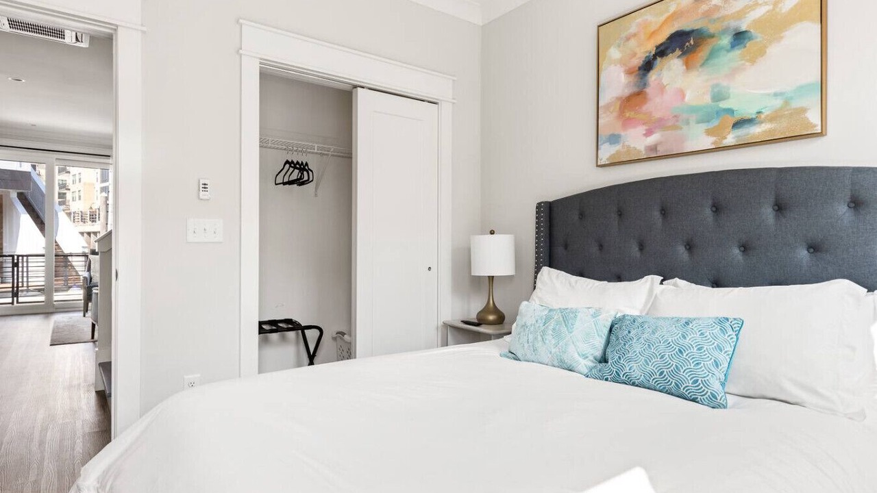 Photo of Bedroom in River District