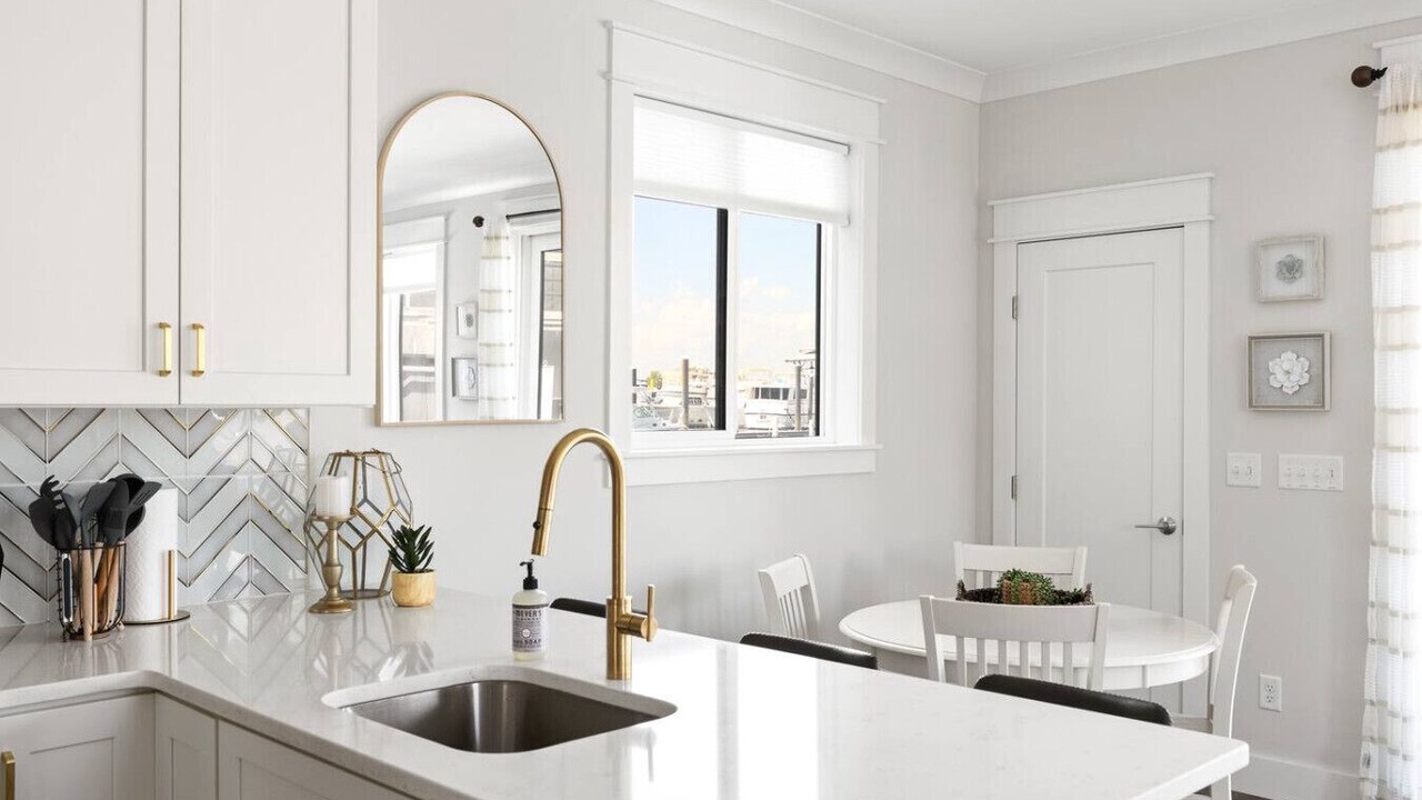 Photo of Kitchen in River District