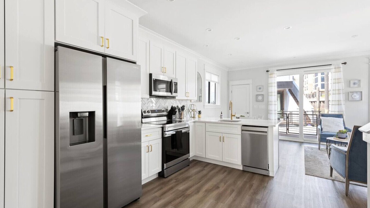 Photo of Kitchen in River District
