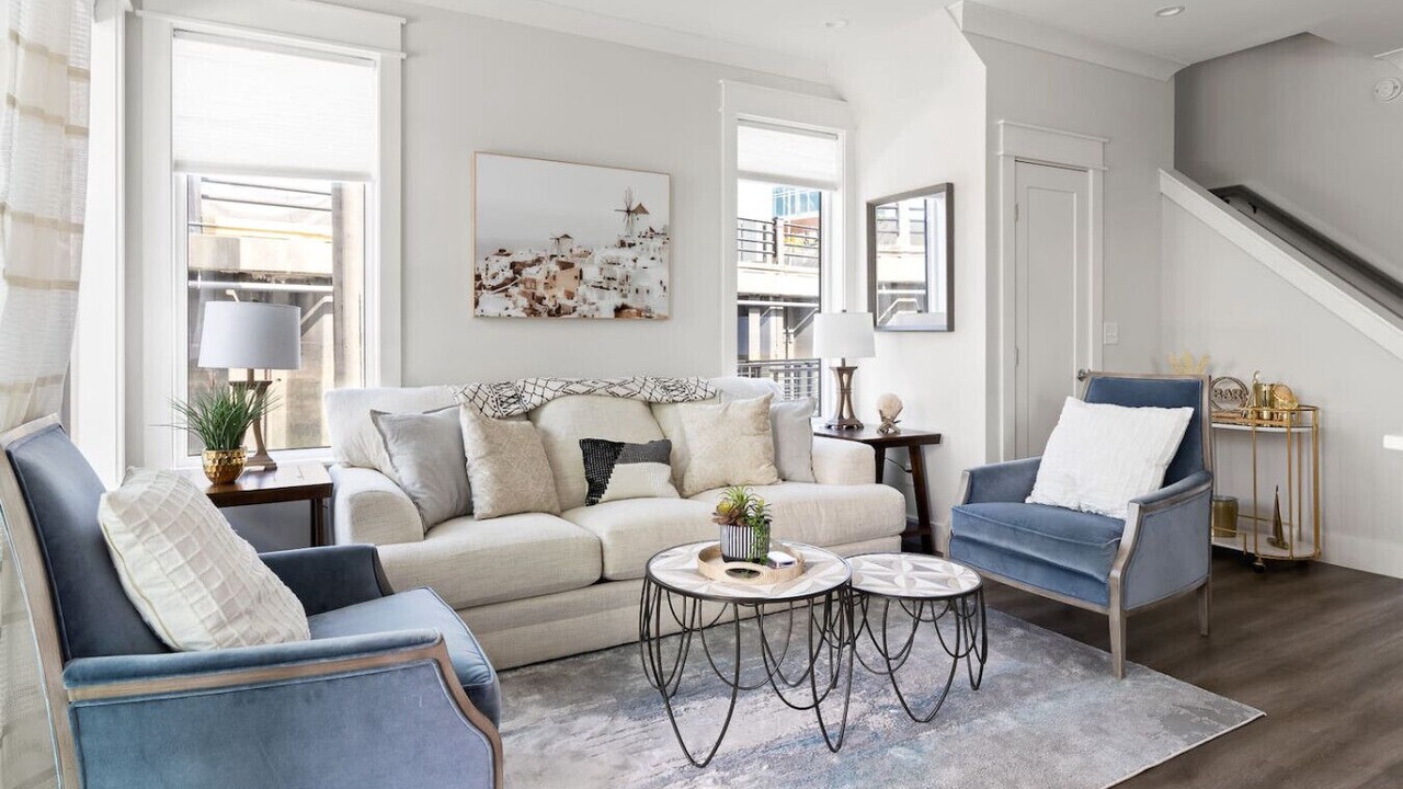 Photo of Livingroom in River District