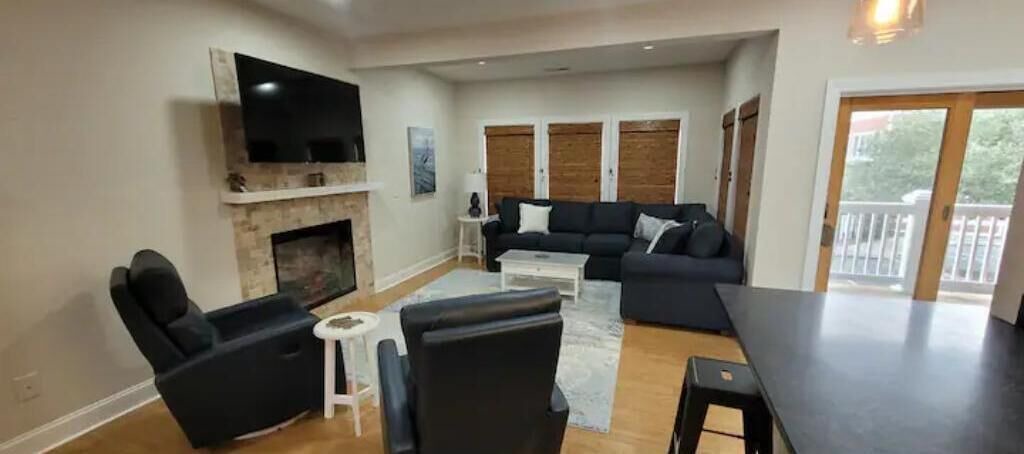 Photo of Bedroom in Manteo