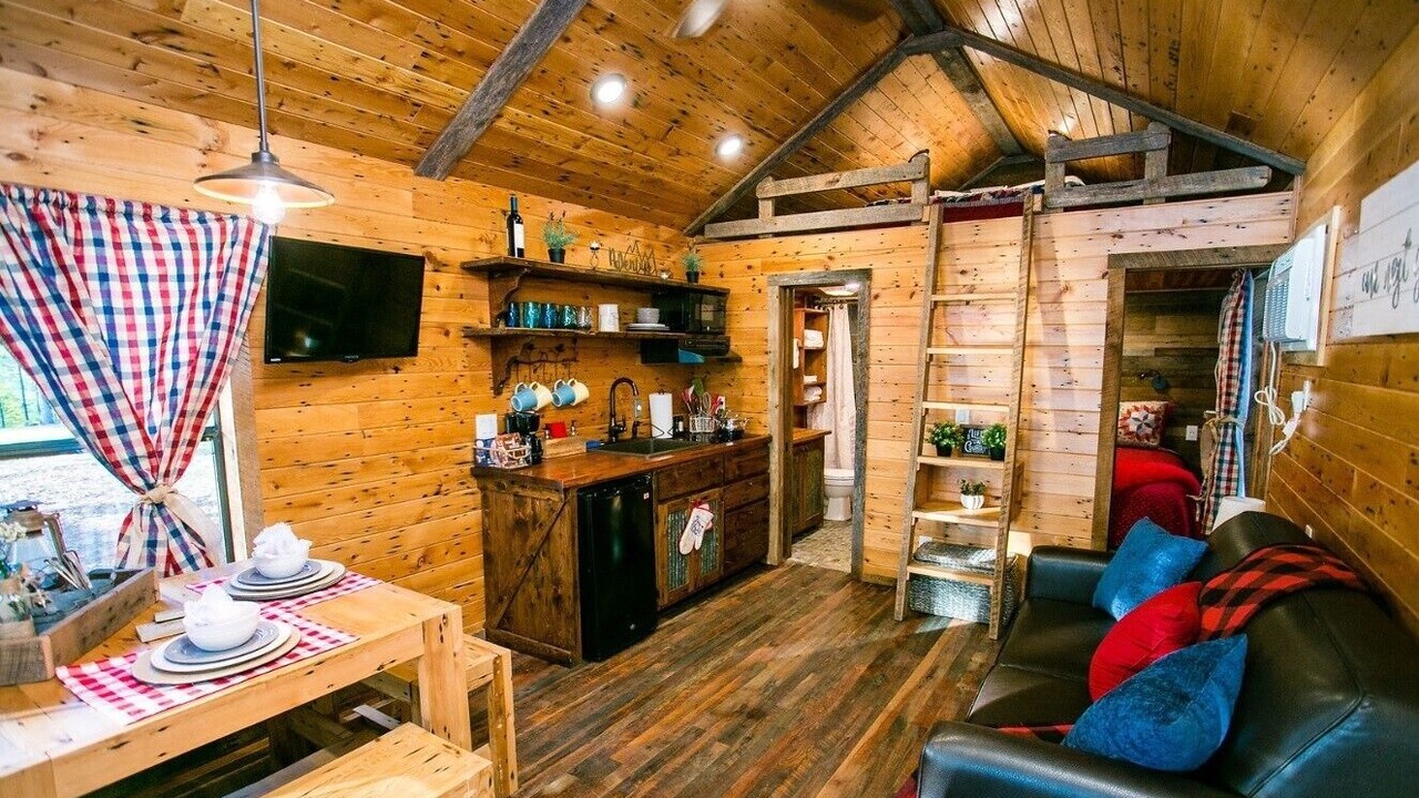 Photo of Bedroom in Steele Creek