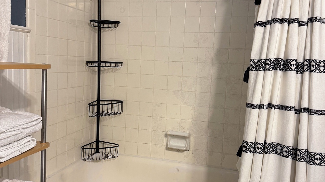 Photo of Bathroom in Hillsboro West End