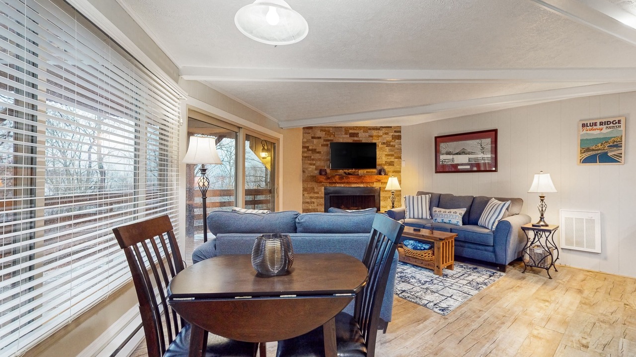 Photo of Livingroom in Sugar Mountain