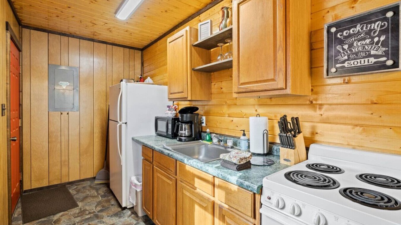 Photo of Kitchen in Dillsboro