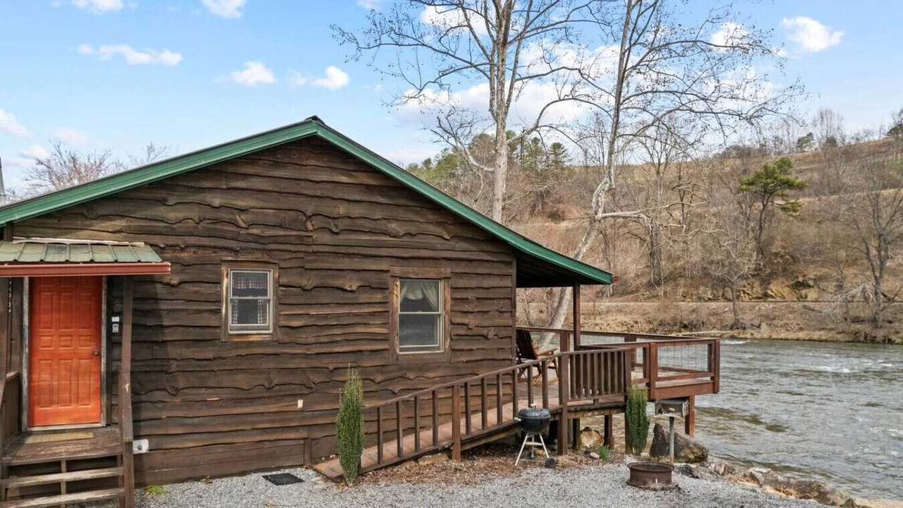 Photo of Outdoor in Dillsboro