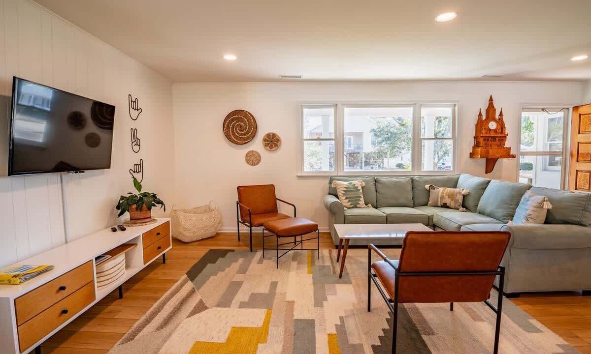 Photo of Livingroom in Tranquil Harbour