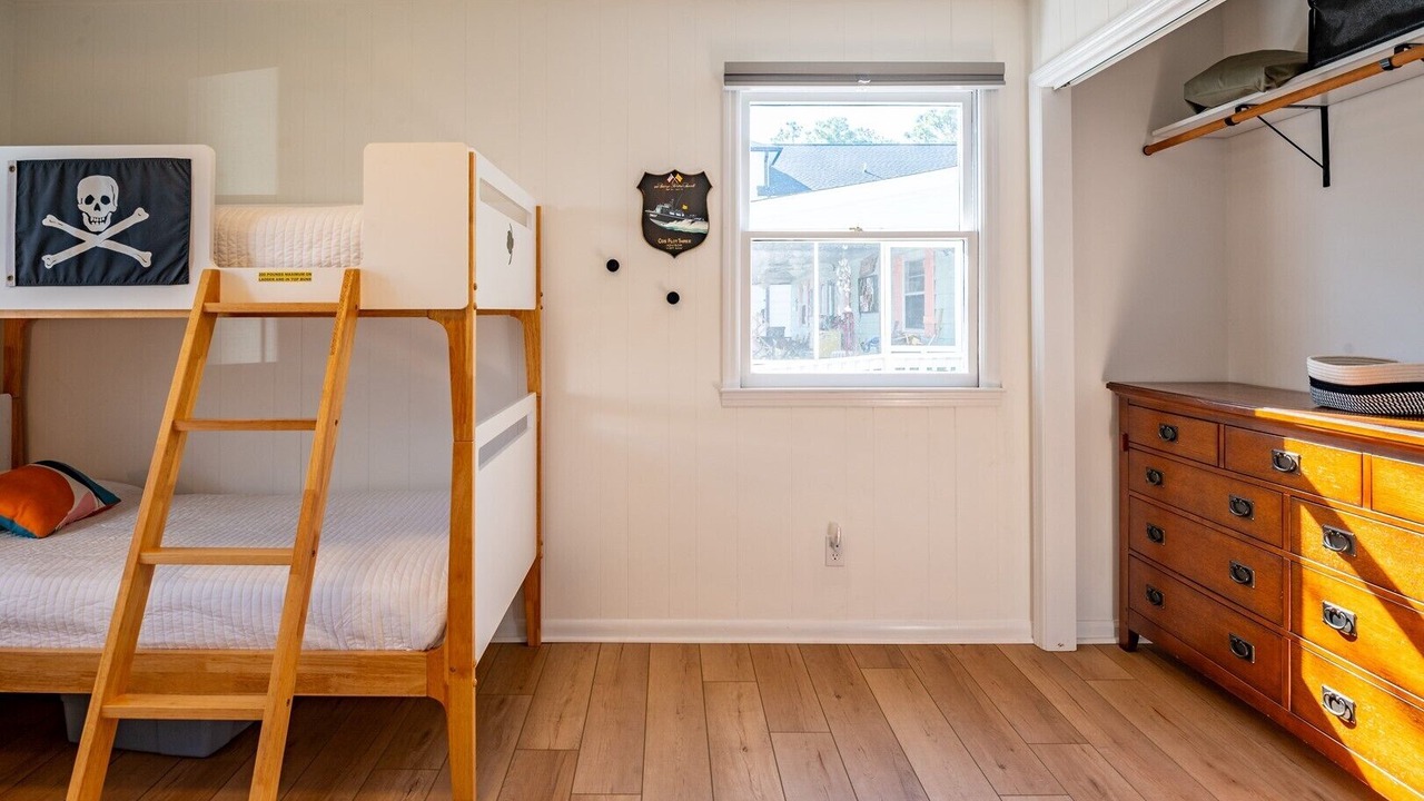Photo of Bedroom in Tranquil Harbour