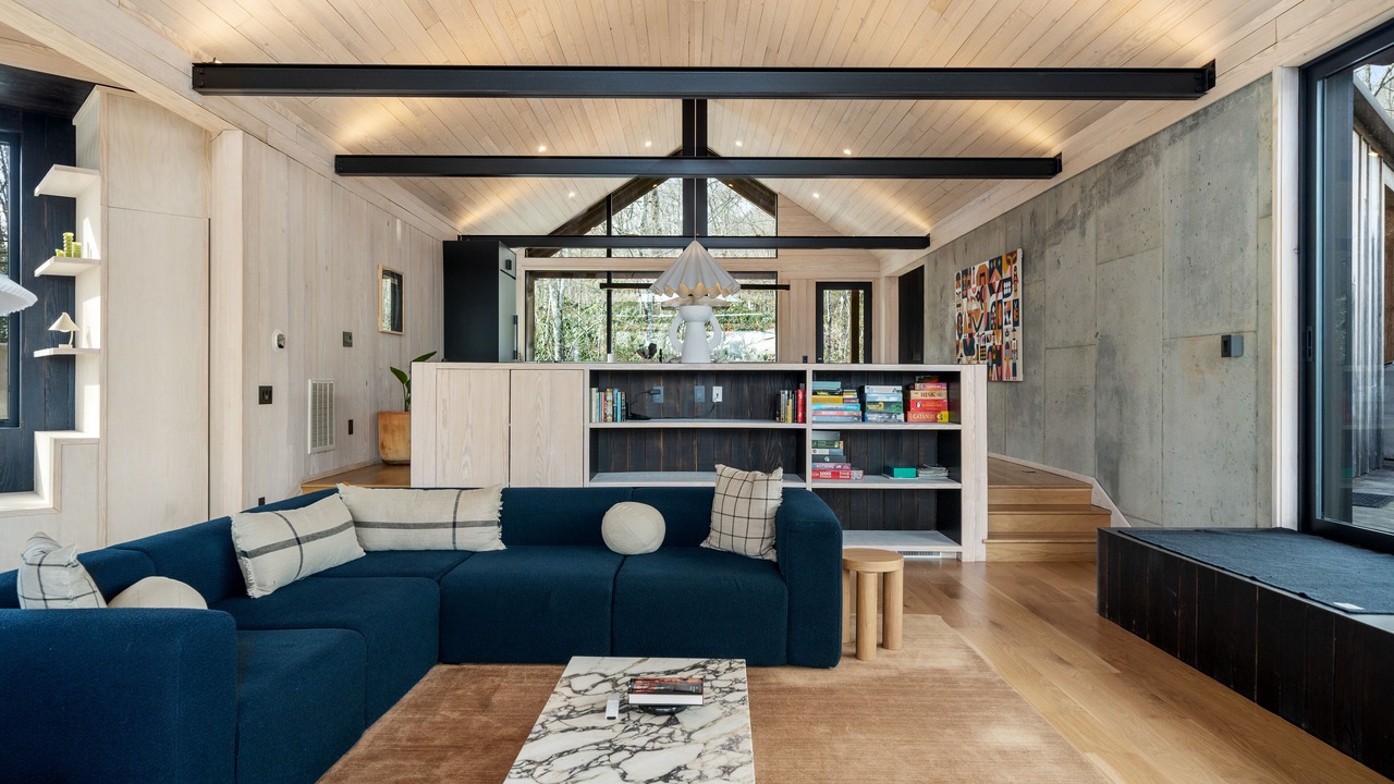 Photo of Livingroom in Laurel Ridge