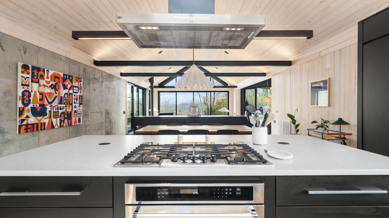 Photo of Kitchen in Laurel Ridge