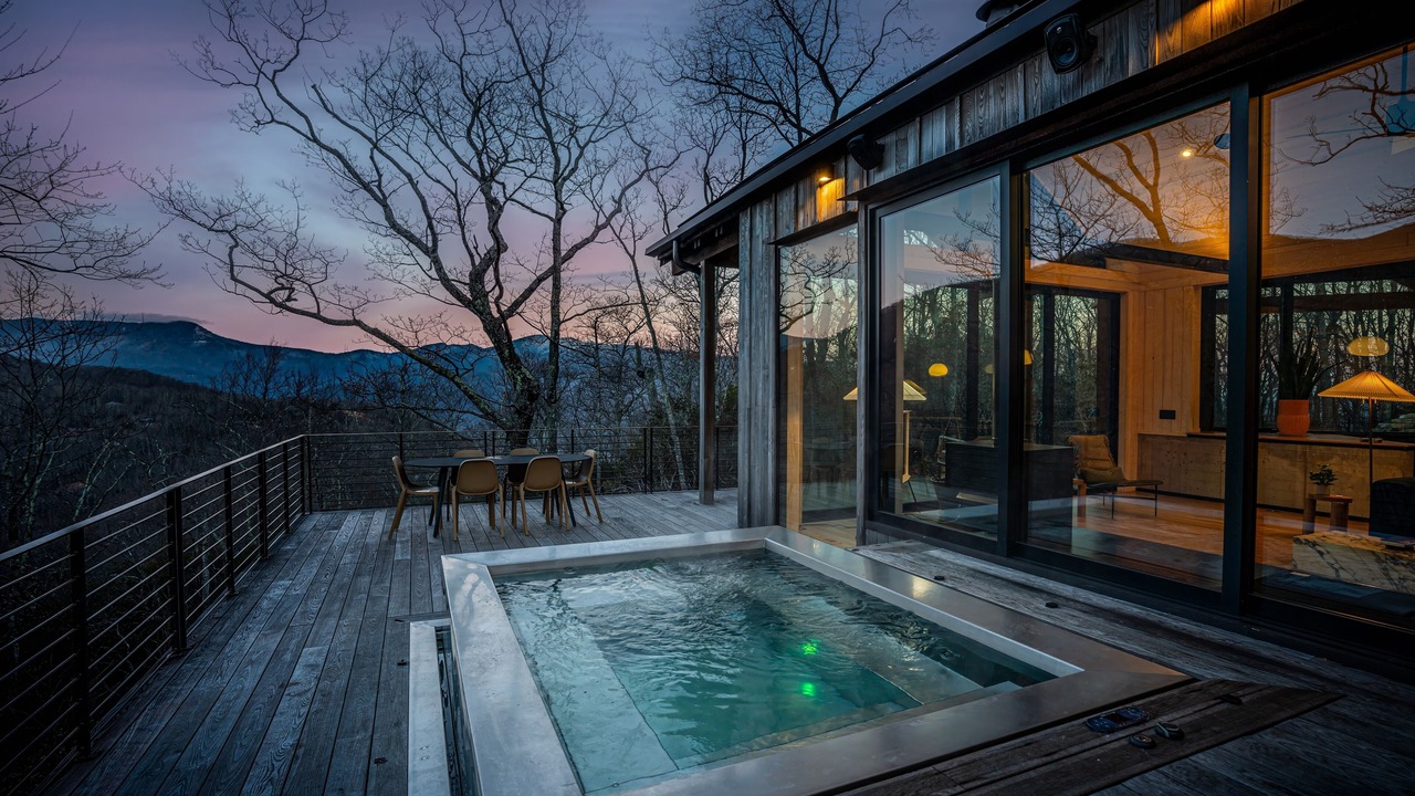 Photo of Patio Balcony in Laurel Ridge