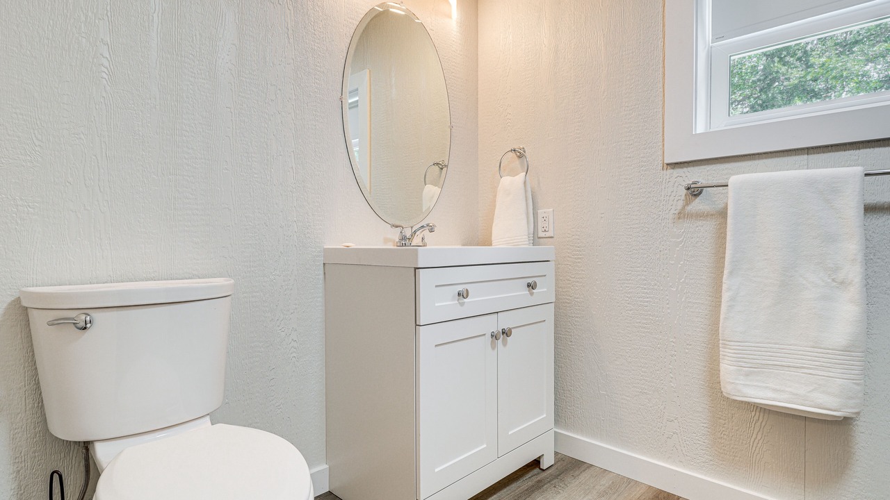 Photo of Bathroom in Brigands' Bay