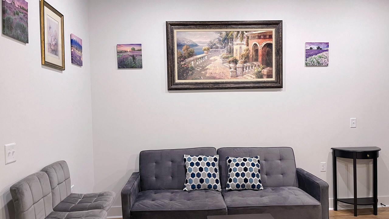 Photo of Livingroom in Glencliff Estates
