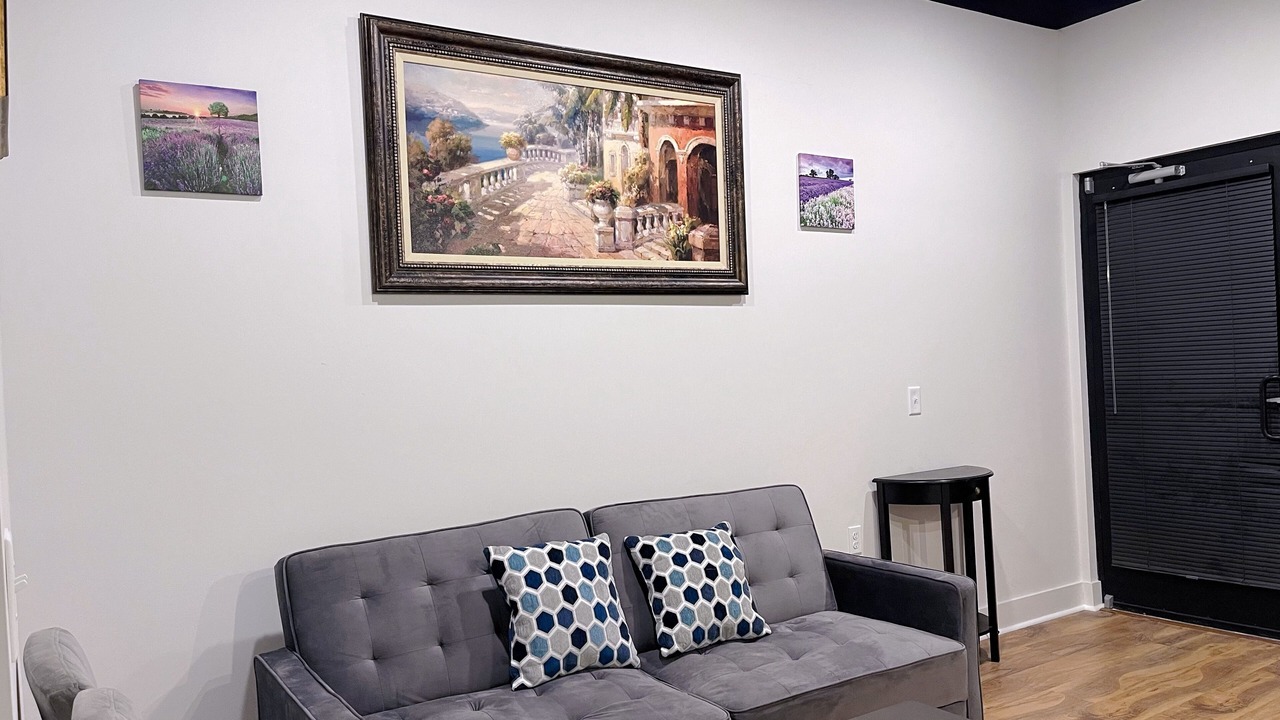 Photo of Livingroom in Glencliff Estates